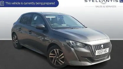 Used Peugeot 208 Allure 102 HP (75 kW) 2021 Hatchback