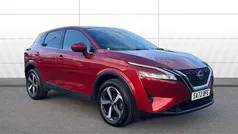 Red Used 2022 Nissan Qashqai N-Connecta SUV | £18,934 (Fair price)