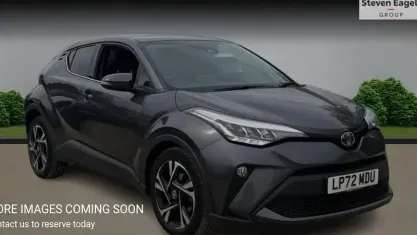 Begagnad Toyota C-HR Design 122 HK (89 kW) 2023 SUV