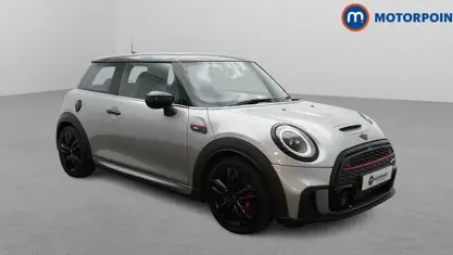 Używany Mini John Cooper Works Hatch 231 KM (169 kW) 2022 Srebrny Hatchback
