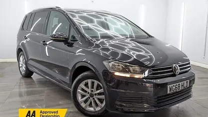 Used VW Touran SE 116 HP (85 kW) 2019 MPV