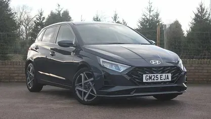 Grey Used 2025 Hyundai i20 Premium Hatchback | £17,499 (Fair price)