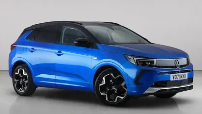 Used Vauxhall Grandland X Ultimate 131 HP (96 kW) 2021 Blue SUV