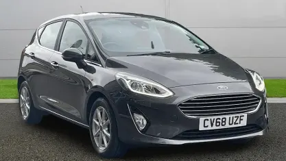 Used Ford Fiesta Zetec 86 HP (63 kW) 2018 Grey Hatchback