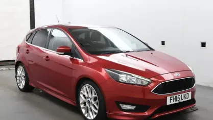 Used Ford Focus Zetec 125 HP (91 kW) 2016 Hatchback