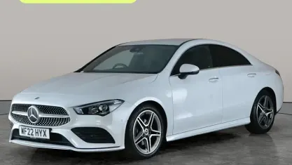 Usado Mercedes CLA180 AMG Line Premium 136 HP (100 kW) 2022 Sedan