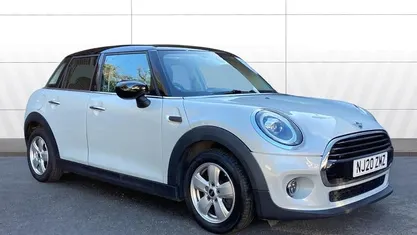Used Mini Cooper Classic 136 HP (100 kW) 2020 Hatchback
