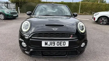Used Mini Cooper S Cabriolet Sport 192 HP (141 kW) 2019 Midnight black Cabriolet