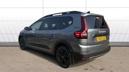 Used Dacia Jogger Extreme 141 HP (103 kW) 2023 MPV