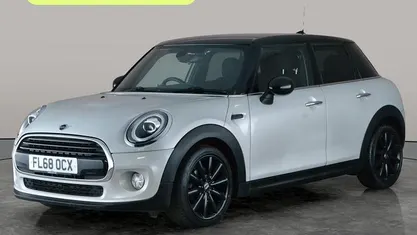 Used Mini Cooper D Hatch 116 HP (85 kW) 2018 Silver Hatchback