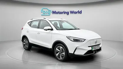 Used MG ZS Trophy 114 kW (156 HP) 2022 White SUV