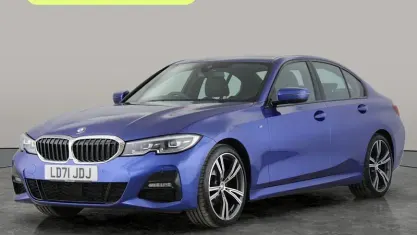 Używany BMW 320 M Sport 184 KM (135 kW) 2021 Niebieski Sedan/Limuzyna