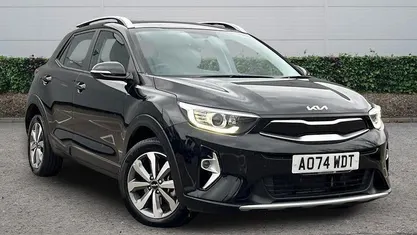 Used Kia Stonic 99 HP (72 kW) 2025 SUV
