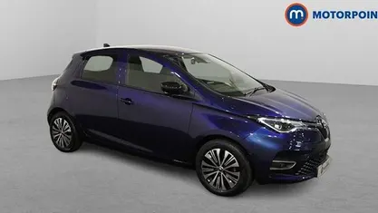 Used Renault Zoe Techno 100 kW (136 HP) 2024 Hatchback