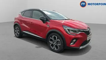 Używany Renault Captur Techno 160 KM (117 kW) 2023 Czerwony SUV
