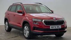 Velvet red metallic Used 2025 Skoda Karoq SE Drive SUV | £25,000 (Fair price)