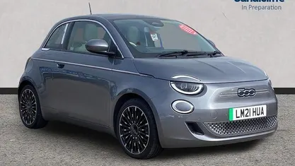 Used Fiat 500e La Prima 86 kW (118 HP) 2026 Hatchback