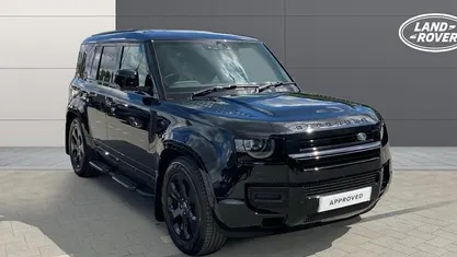 Used 2025 Land Rover Defender SE Dynamic Estate | £68,444 (Fair price)