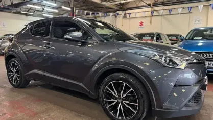 Używany Toyota C-HR 116 KM (85 kW) 2018 Szary SUV
