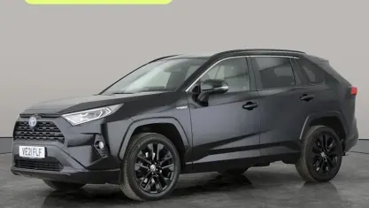 Usado Toyota RAV4 Edition 218 HP (160 kW) 2021 SUV
