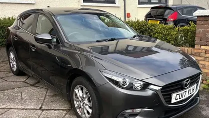 Used Mazda 3 120 HP (88 kW) 2017 Hatchback