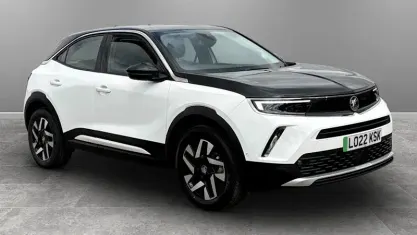 Used Vauxhall Mokka Elite 100 kW (136 HP) 2022 White SUV