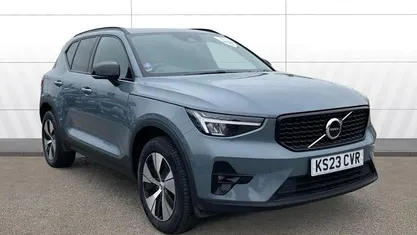 Used Volvo XC40 Plus 211 HP (155 kW) 2023 Grey SUV
