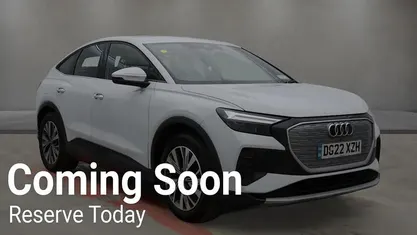 Used Audi Q4 Sportback e-tron Sport 150 kW (204 HP) 2022 White SUV