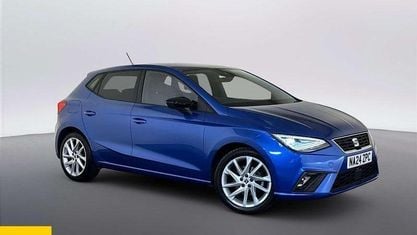 Używany Seat Ibiza FR 116 KM (85 kW) 2024 Niebieski Hatchback
