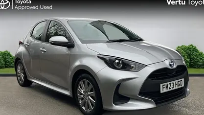 Used 2025 Toyota Yaris Hybrid Hatchback | £17,198 (Super price)