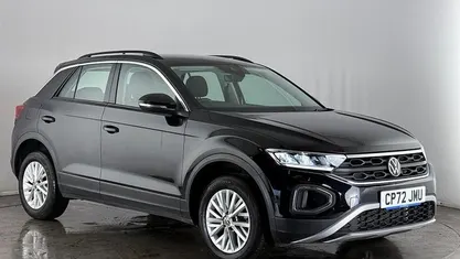 Used 2023 VW T-Roc Life SUV | £16,600 (Fair price)