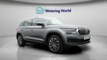 Used Skoda Kodiaq SE L Executive 150 HP (110 kW) 2023 Grey SUV
