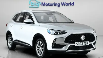 Used MG HS SE 162 HP (119 kW) 2023 Silver SUV