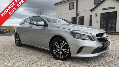 Used Mercedes A180 SE 122 HP (89 kW) 2018 Silver Hatchback