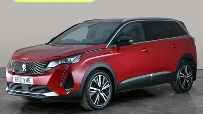 Used Peugeot 5008 Premium 181 HP (133 kW) 2021 Red SUV