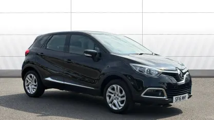 Used Renault Captur Dynamique 90 HP (66 kW) 2016 Black SUV