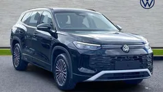 Used 2025 VW Tayron Life SUV | £37,715 (Good price)