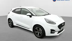 Used 2025 Ford Puma Gen-E ST-Line Hatchback | £20,699 (Fair price)