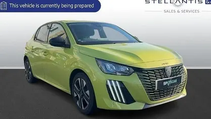 Used Peugeot 208 Allure 101 HP (74 kW) 2025 Hatchback