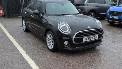 Used Mini Cooper Hatch 136 HP (100 kW) 2018 Hatchback