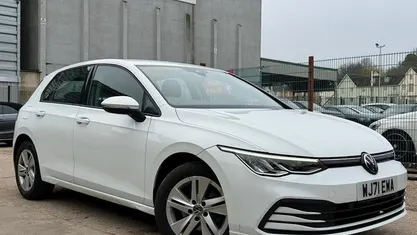 Used VW Golf VIII Life 150 HP (110 kW) 2024 Hatchback