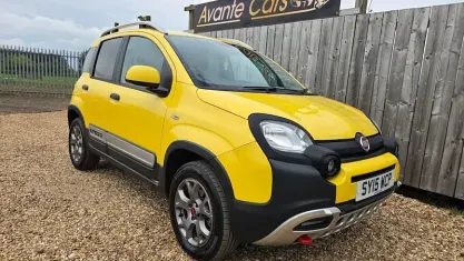 Usado Fiat Panda Cross Cross 80 HP (58 kW) 2015 Citadino
