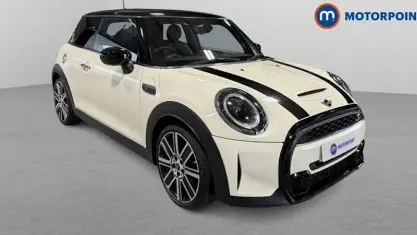 Used Mini Cooper S Exclusive 178 HP (130 kW) 2022 White Hatchback