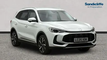 Begagnad MG ZS Trophy 196 HK (144 kW) 2024 Vit SUV