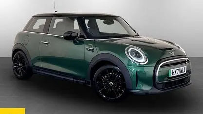 Used Mini Cooper Level 2 135 kW (184 HP) 2023 Hatchback