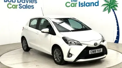 Usado Toyota Yaris 111 HP (81 kW) 2020 Citadino