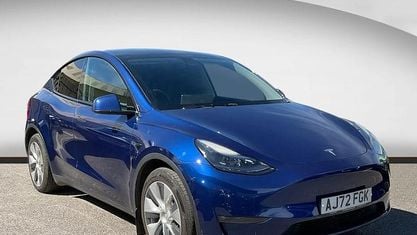 Begagnad Tesla Model Y Long Range AWD 286 kW (389 HK) 2025 SUV