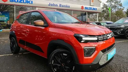 New 2025 Dacia Spring Extreme Hatchback | £10,799 (Fair price)