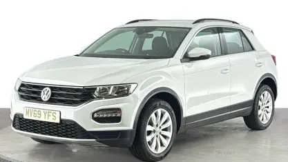 Used VW T-Roc SE 116 HP (85 kW) 2019 White SUV