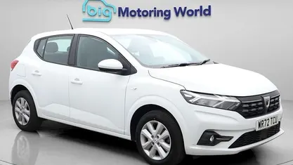 Used Dacia Sandero Comfort 91 HP (66 kW) 2022 White Hatchback